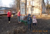 Жители микрорайона Калуга-2 провели субботник